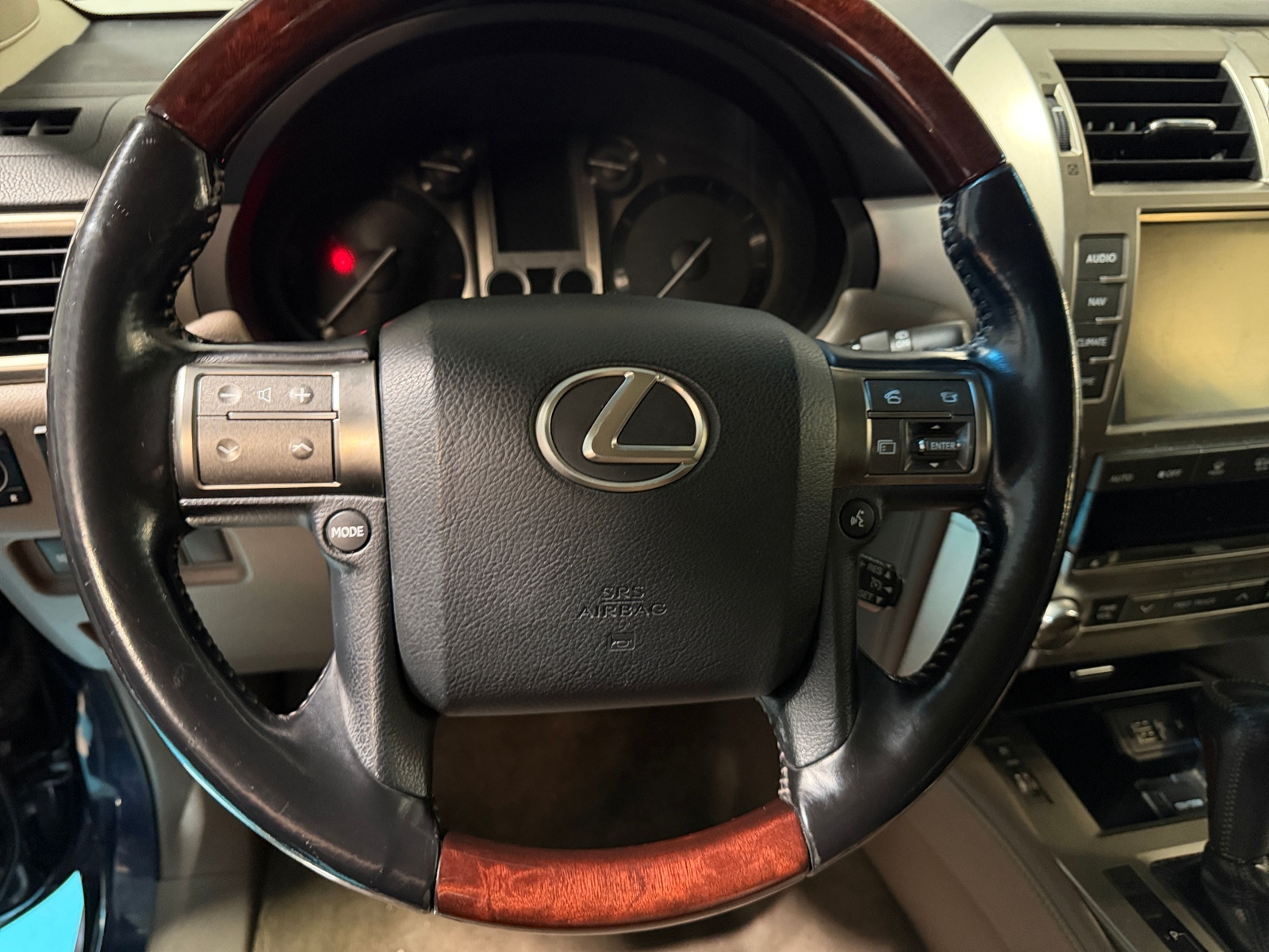 Thumbnail: 2017 Lexus GX - 4