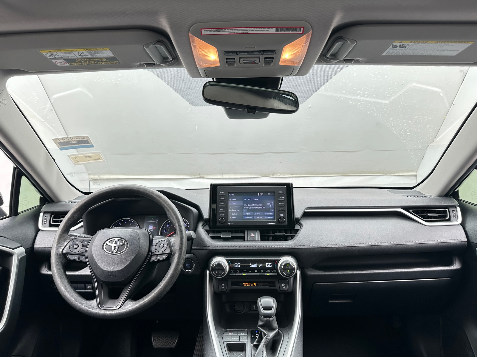Thumbnail: 2020 Toyota RAV4 - 3