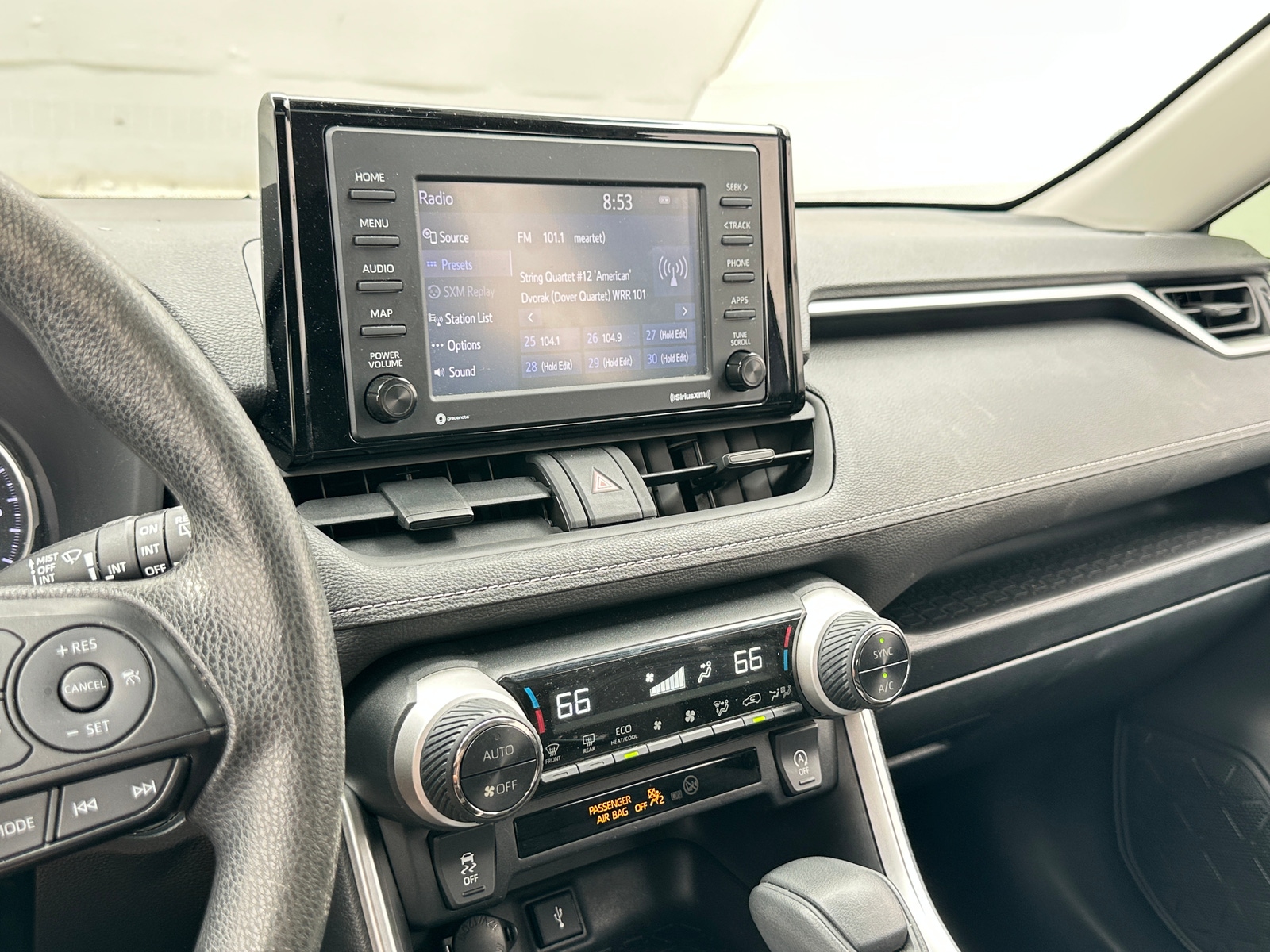 Thumbnail: 2020 Toyota RAV4 - 4