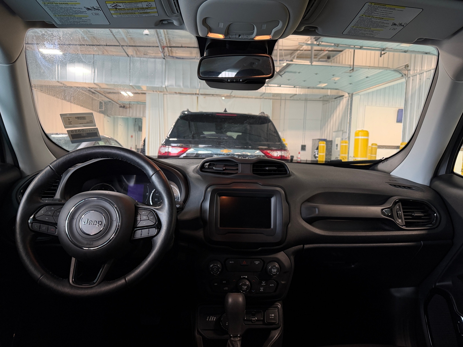 Thumbnail: 2019 Jeep Renegade - 3