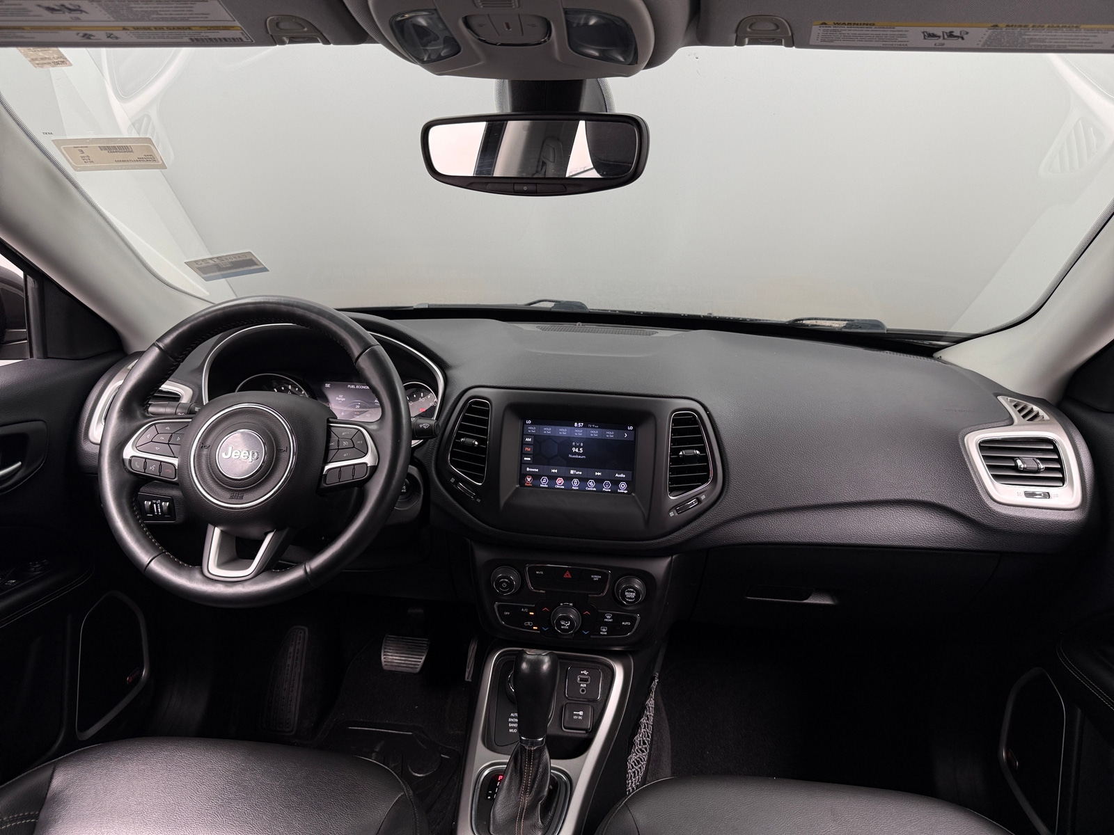 Thumbnail: 2018 Jeep Compass - 3