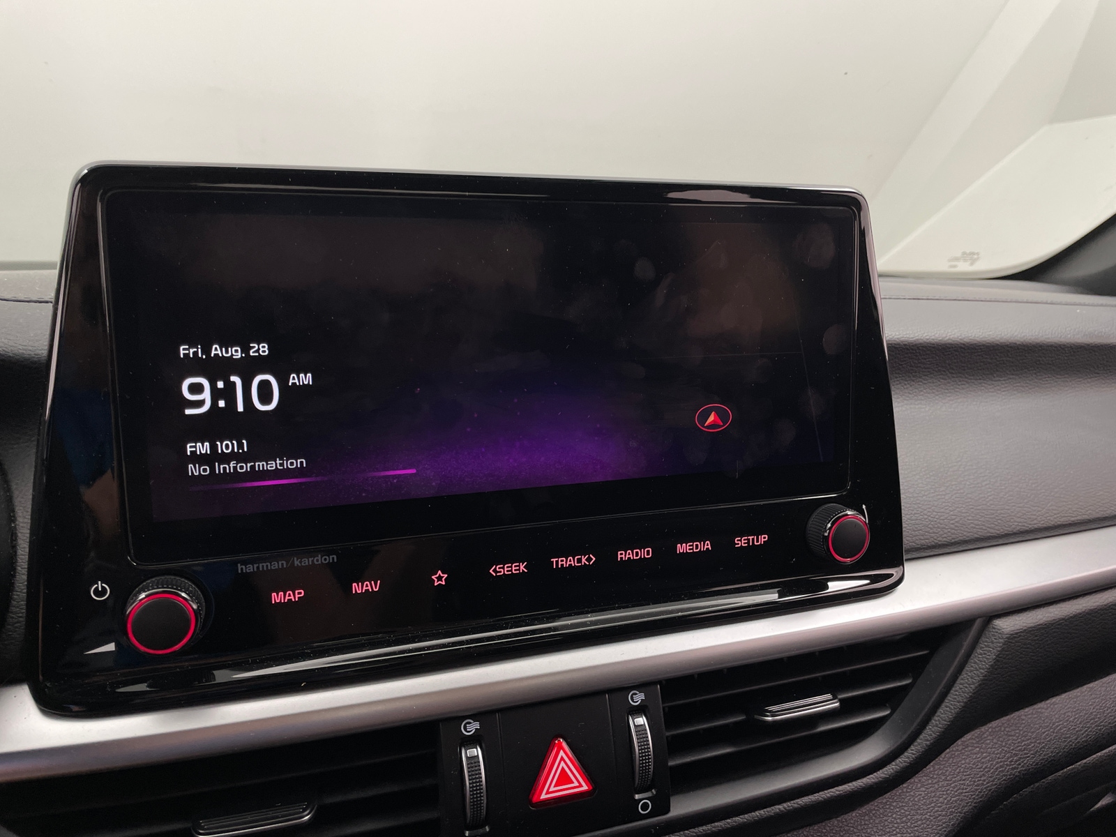 Thumbnail: 2023 Kia Forte - 3