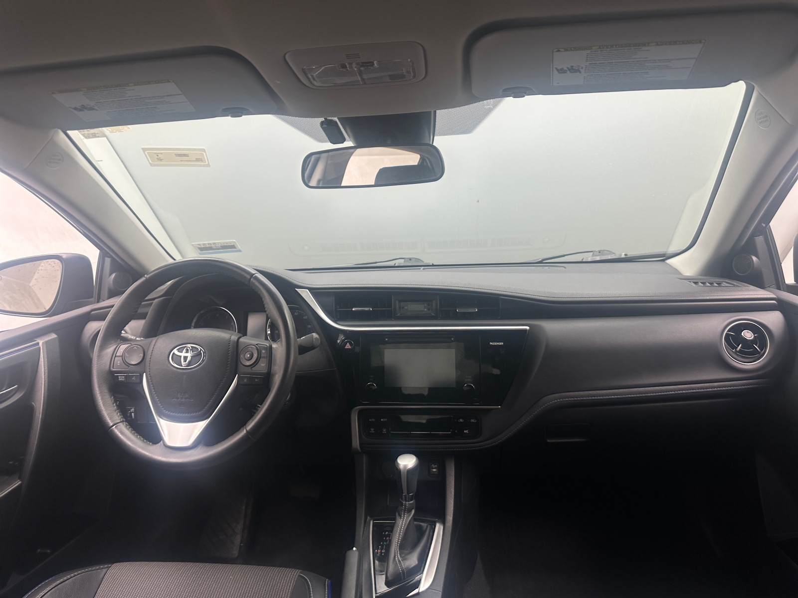 Thumbnail: 2017 Toyota Corolla - 3