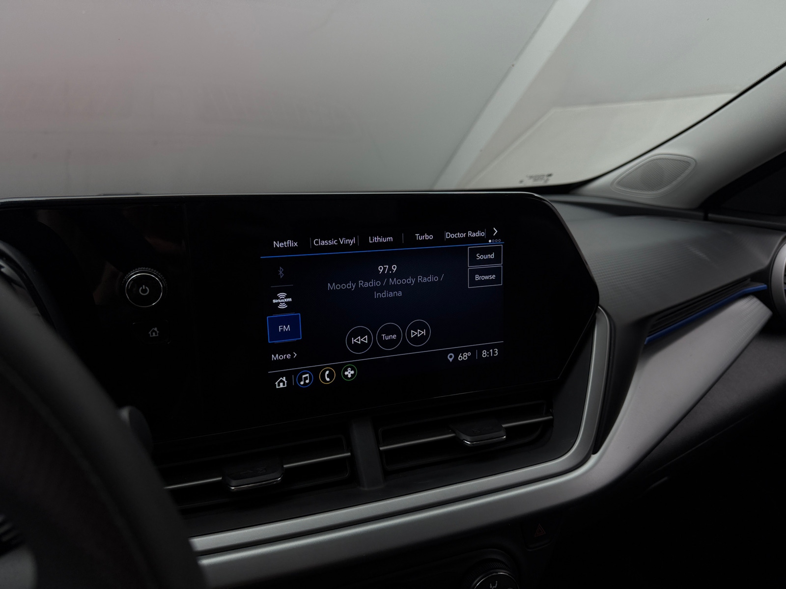 Thumbnail: 2026 Chevrolet Trax - 4