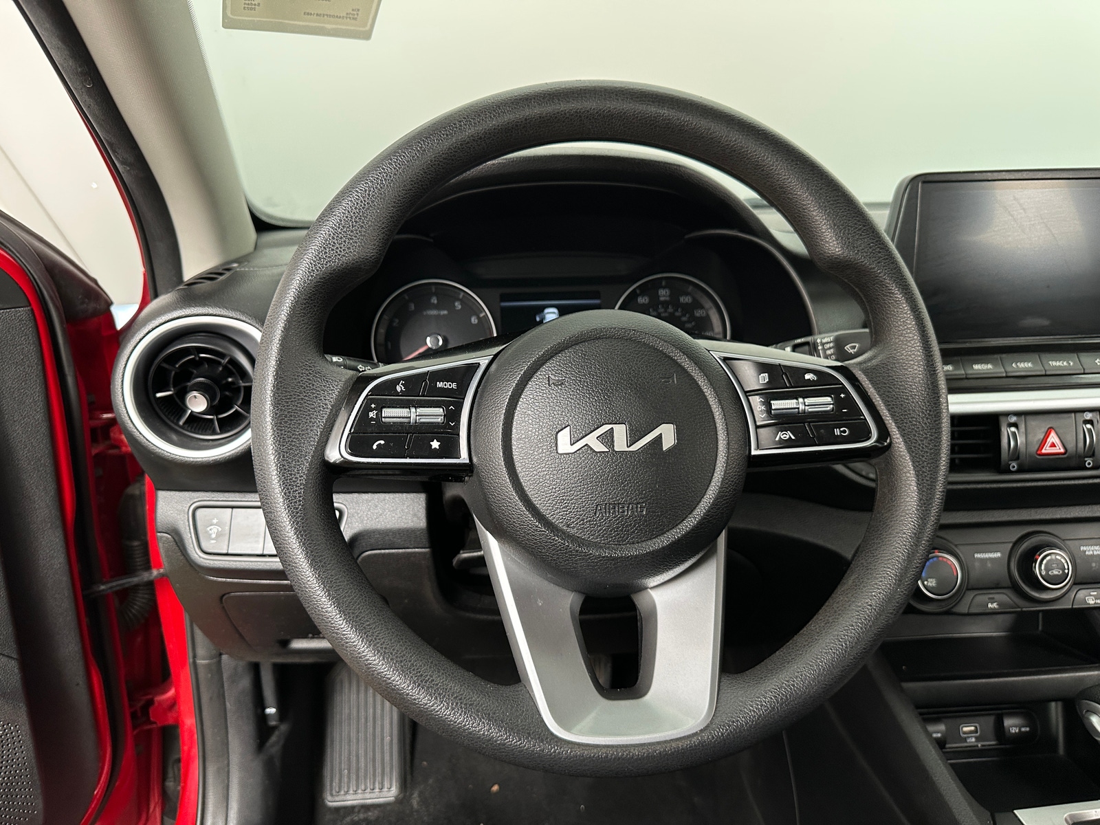 Thumbnail: 2023 Kia Forte - 5