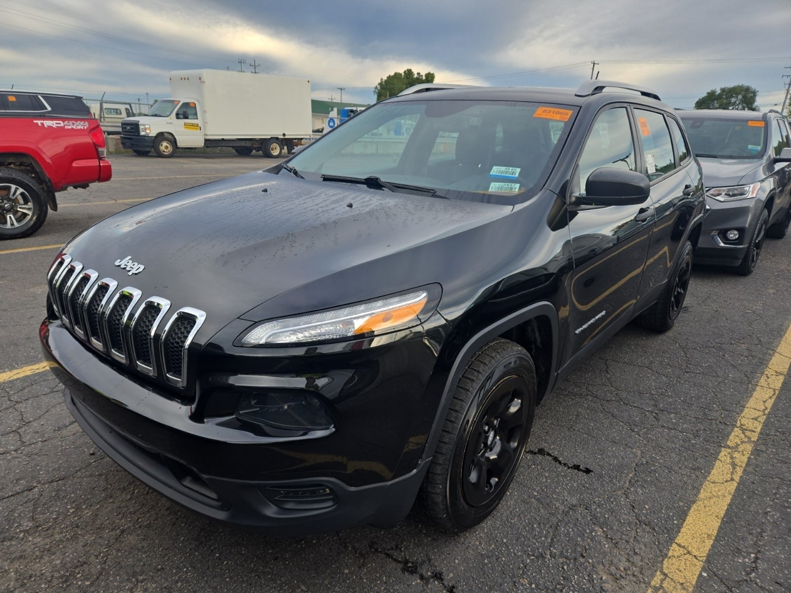 2015 Jeep Cherokee Sport