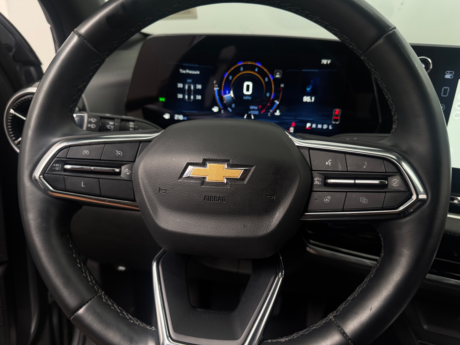 Thumbnail: 2025 Chevrolet Equinox - 5