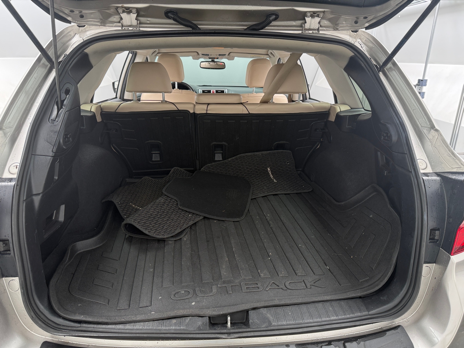 Thumbnail: 2016 Subaru Outback - 5