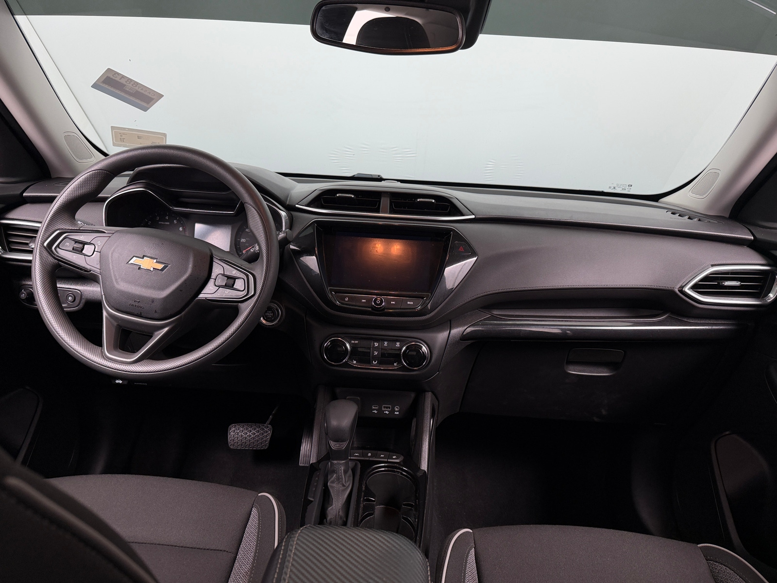 Thumbnail: 2021 Chevrolet TrailBlazer - 3