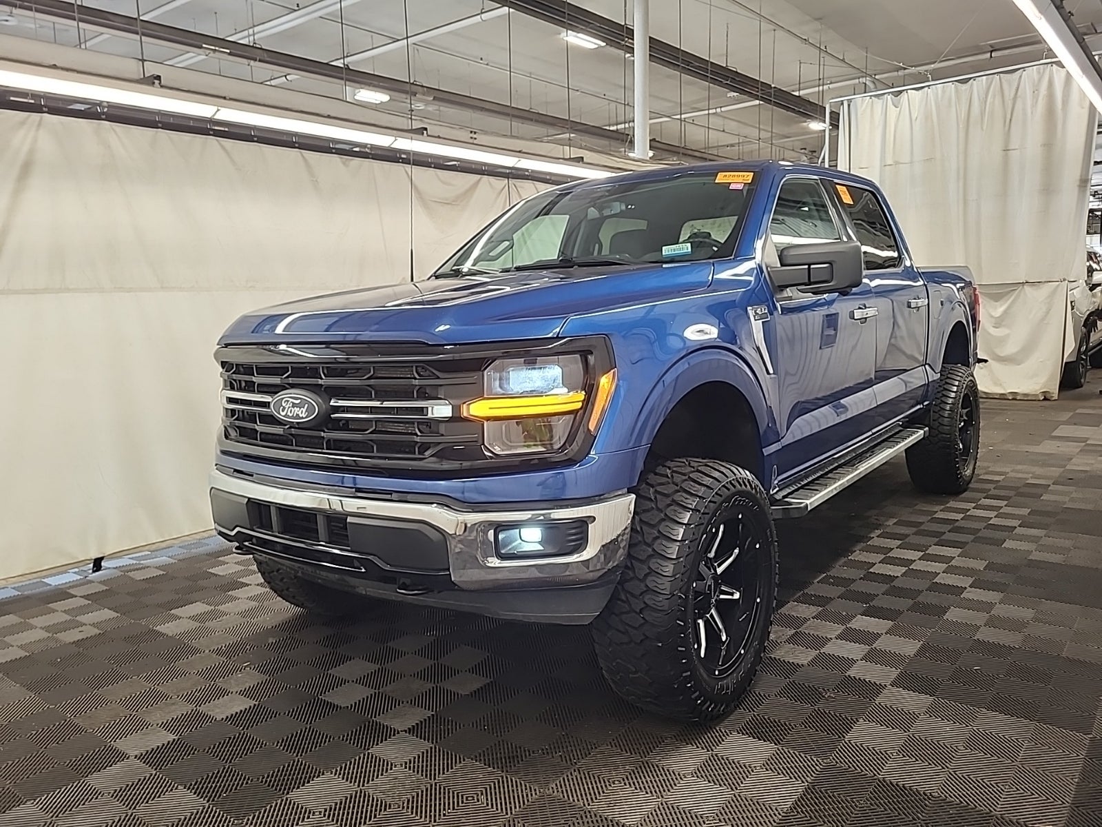2024 Ford F-150 XLT 4WD Supercrew 5.5' Box