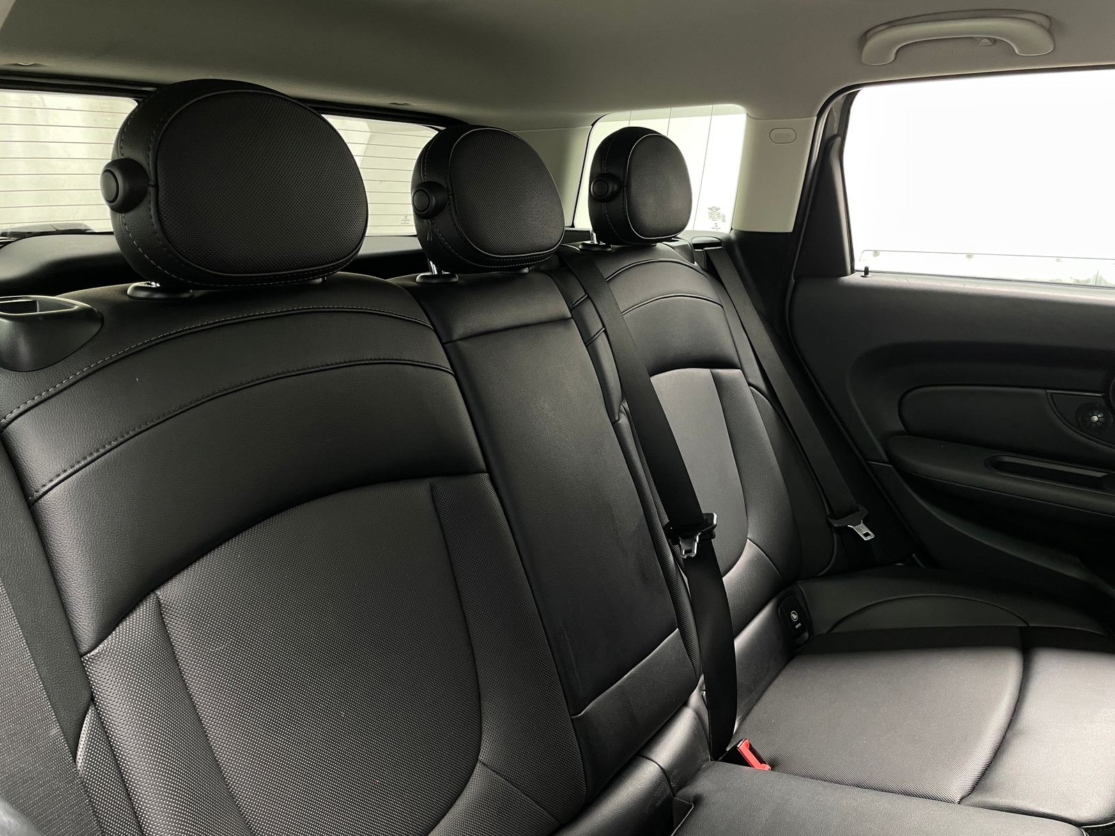 Thumbnail: 2017 MINI Cooper Clubman - 5