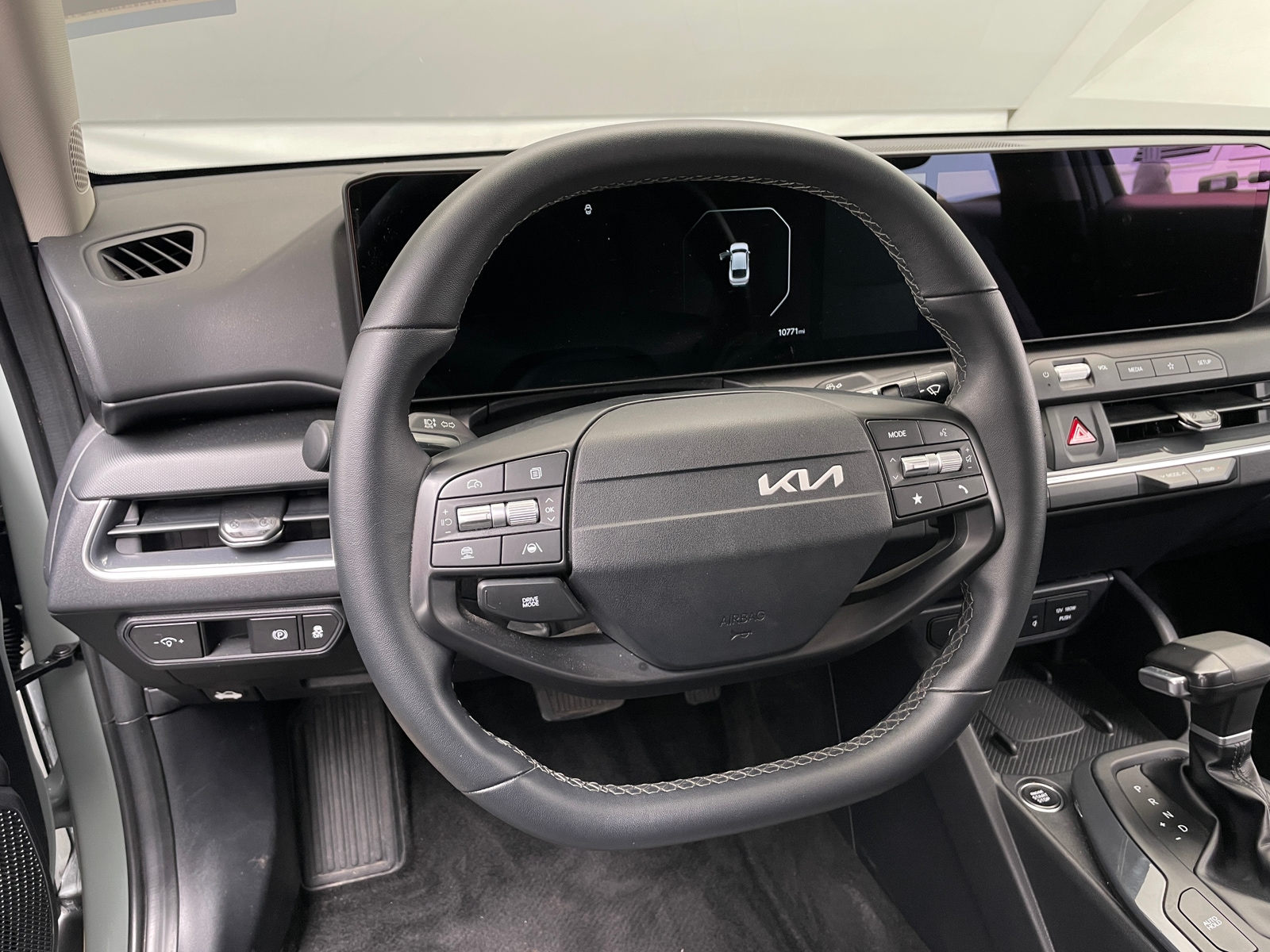Thumbnail: 2025 Kia K4 - 5