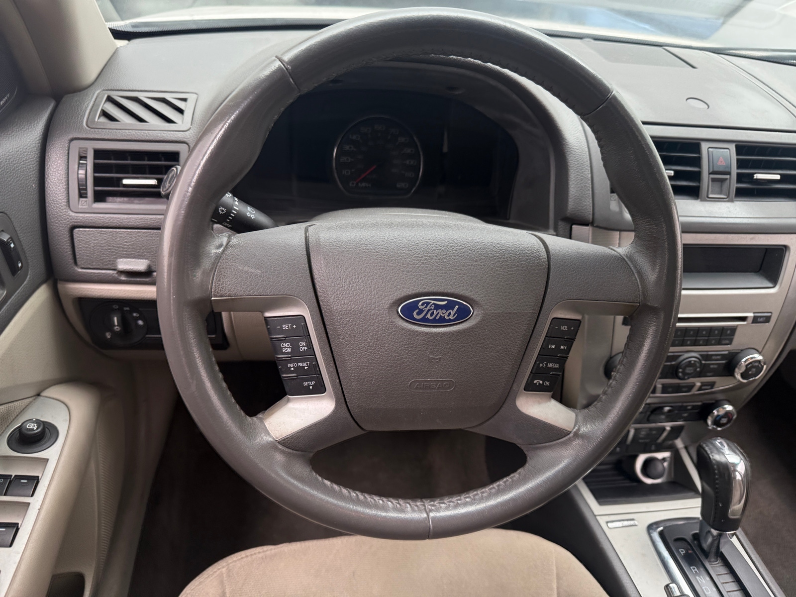 Thumbnail: 2010 Ford Fusion - 5