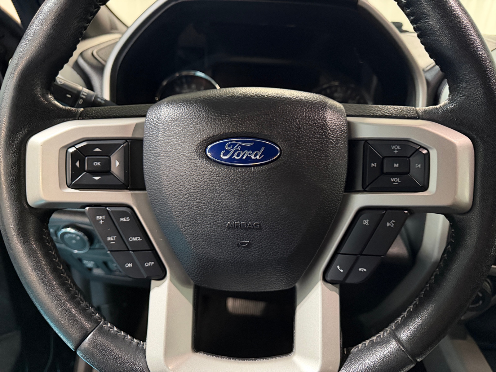 Thumbnail: 2018 Ford Econoline - 4
