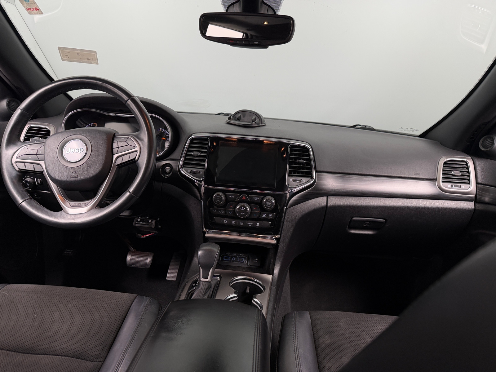 Thumbnail: 2019 Jeep Grand Cherokee - 2