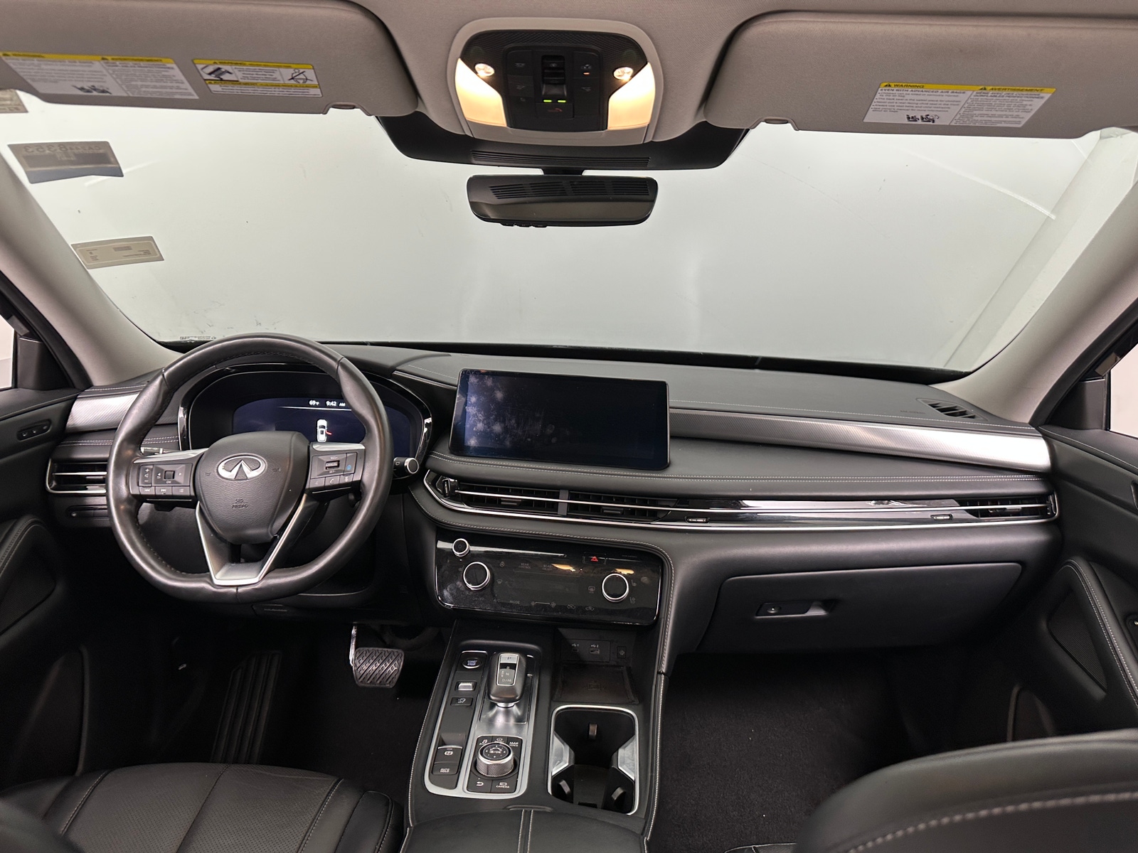 Thumbnail: 2023 INFINITI QX60 - 2