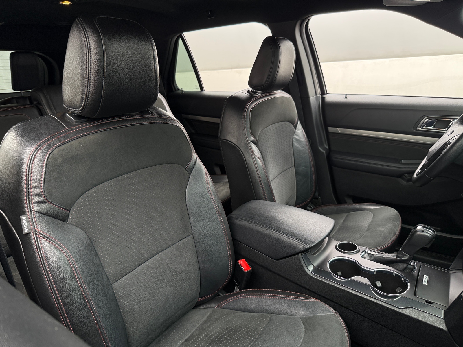 Thumbnail: 2018 Ford Explorer - 2