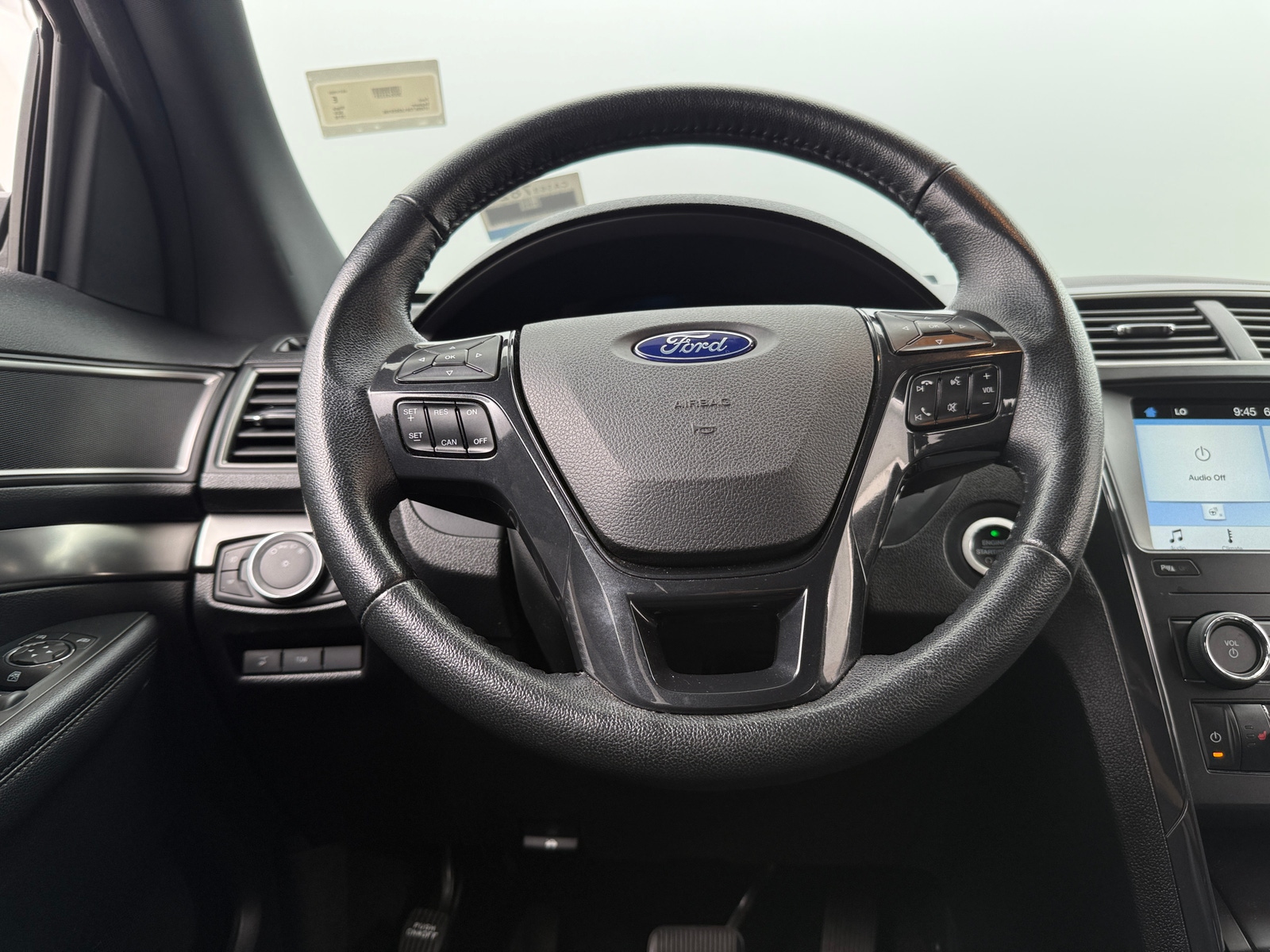 Thumbnail: 2018 Ford Explorer - 5
