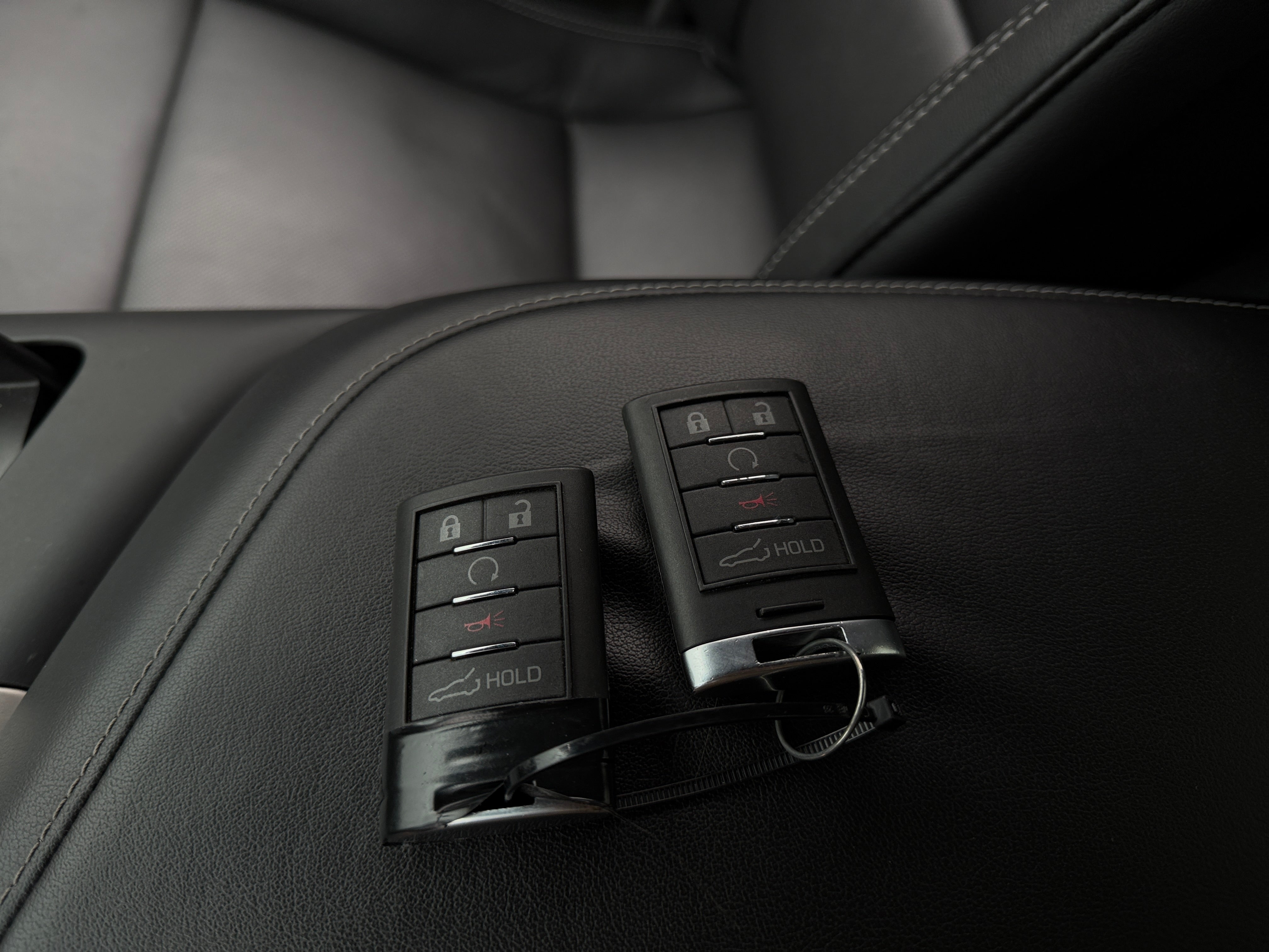 1G1YS2D66G5600566