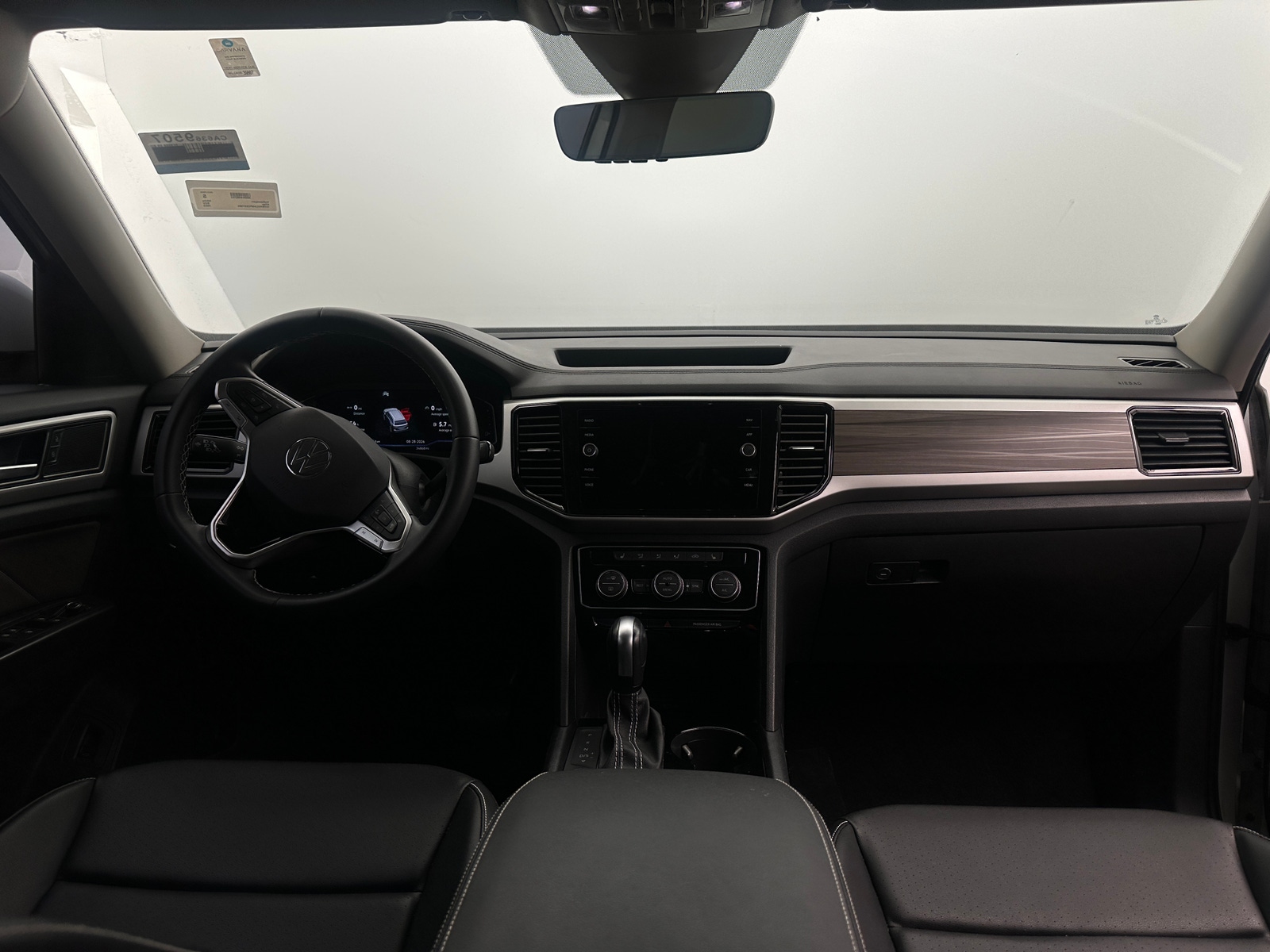Thumbnail: 2023 Volkswagen Atlas - 2