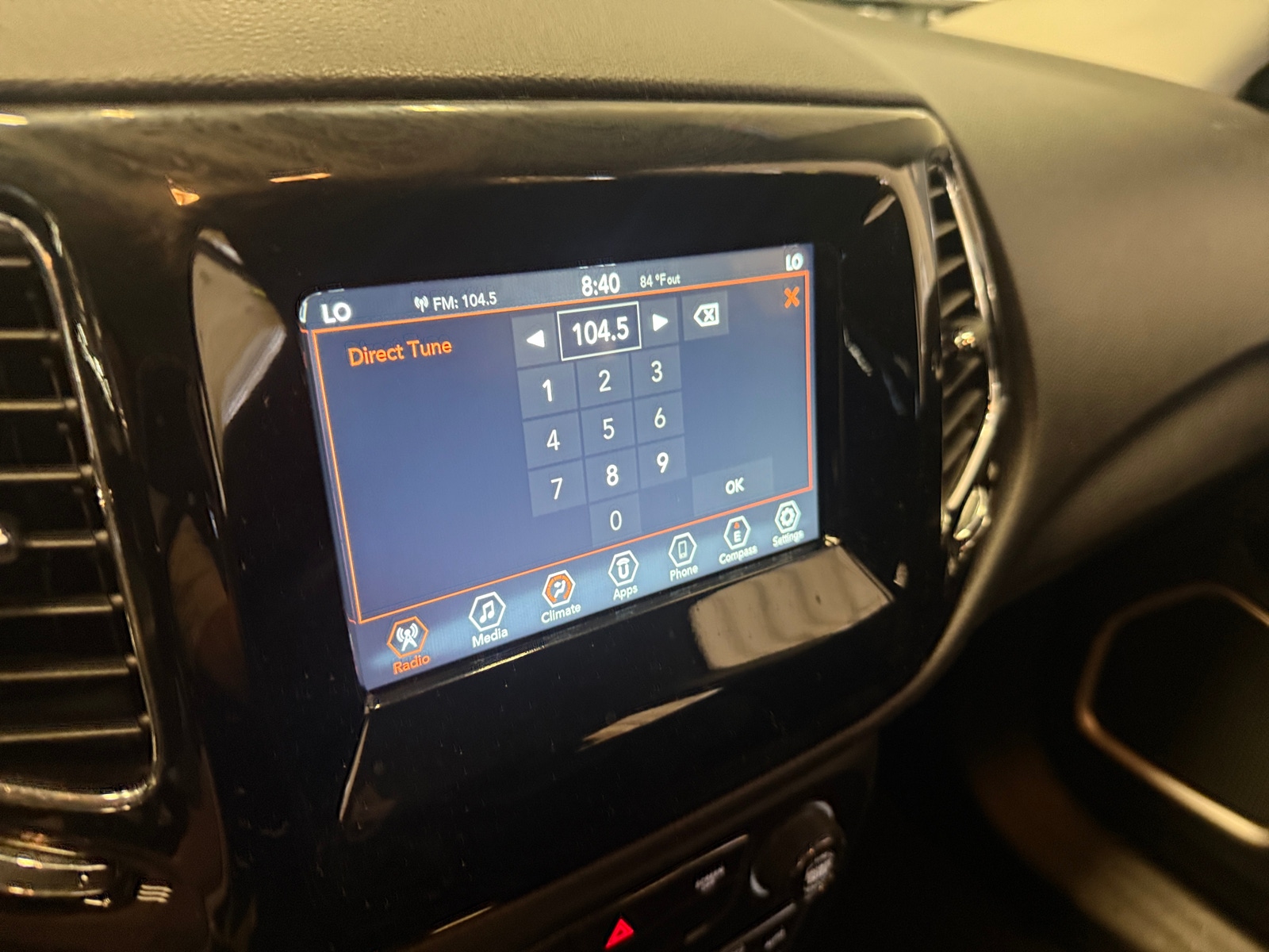 Thumbnail: 2019 Jeep Compass - 4