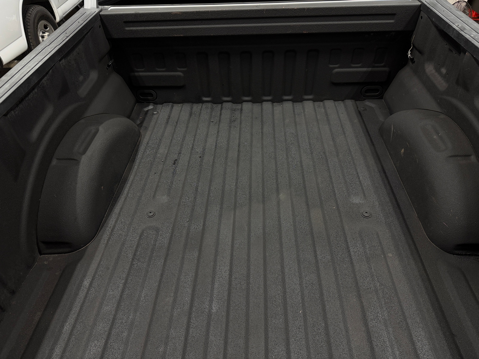 Thumbnail: 2019 Ford Econoline - 6
