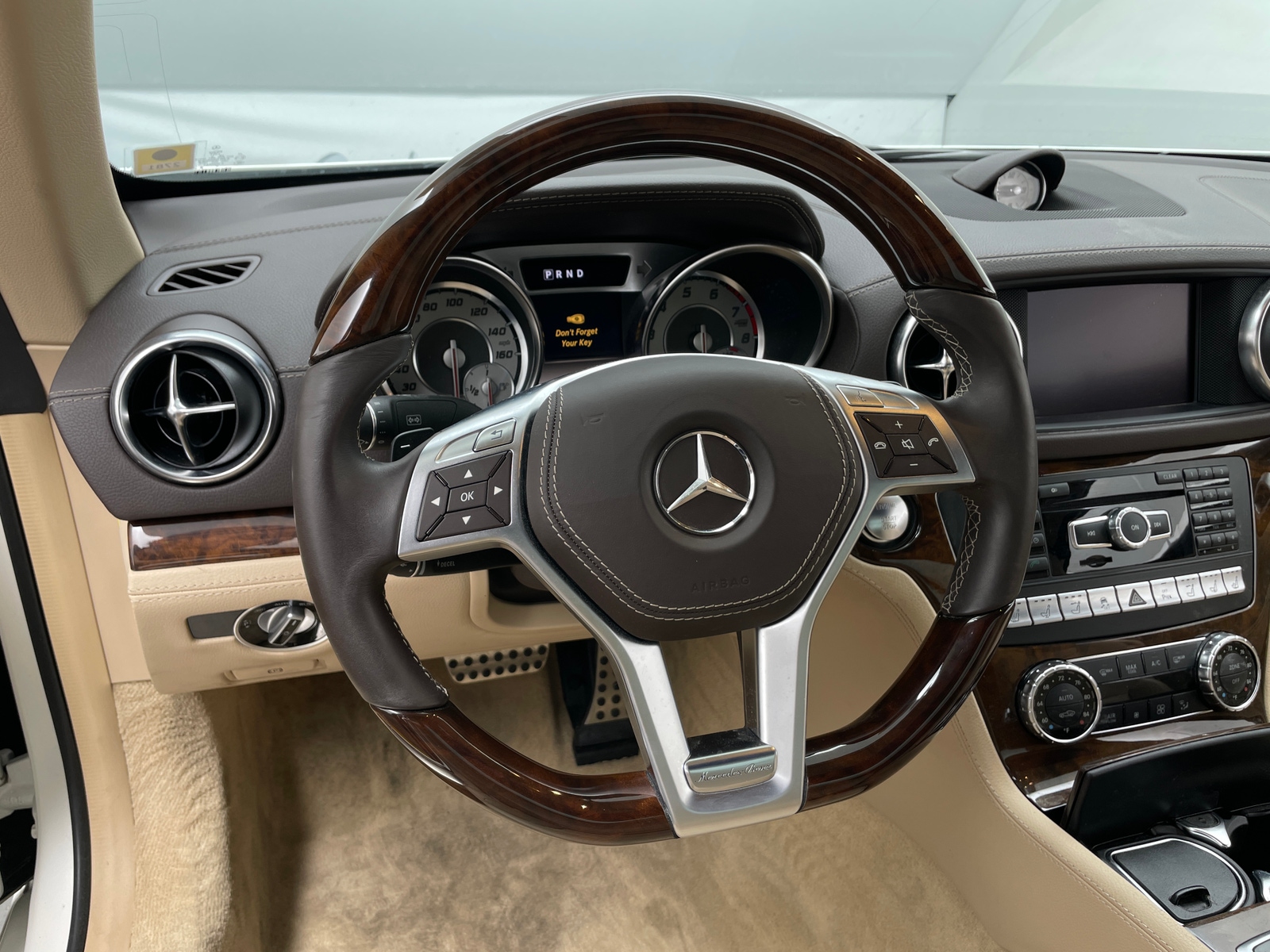 Thumbnail: 2013 Mercedes-Benz SL-Class - 4