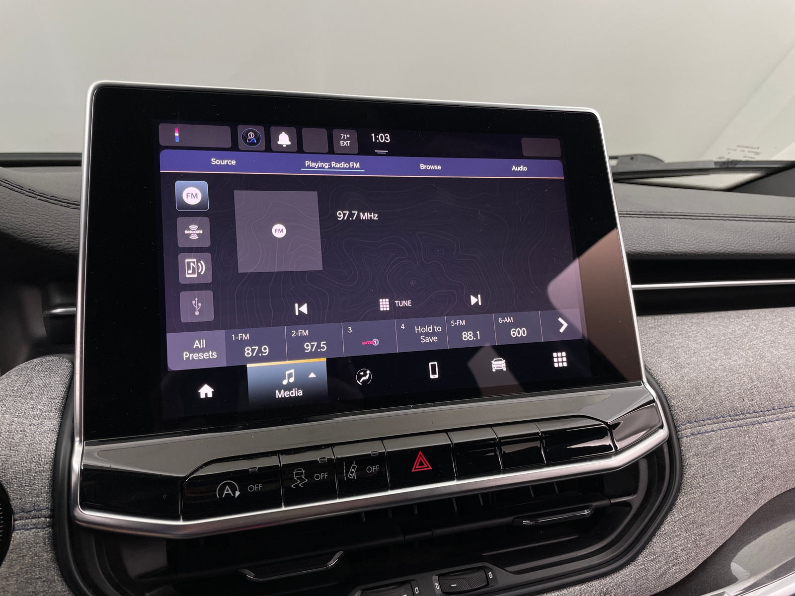 Thumbnail: 2023 Jeep Compass - 4