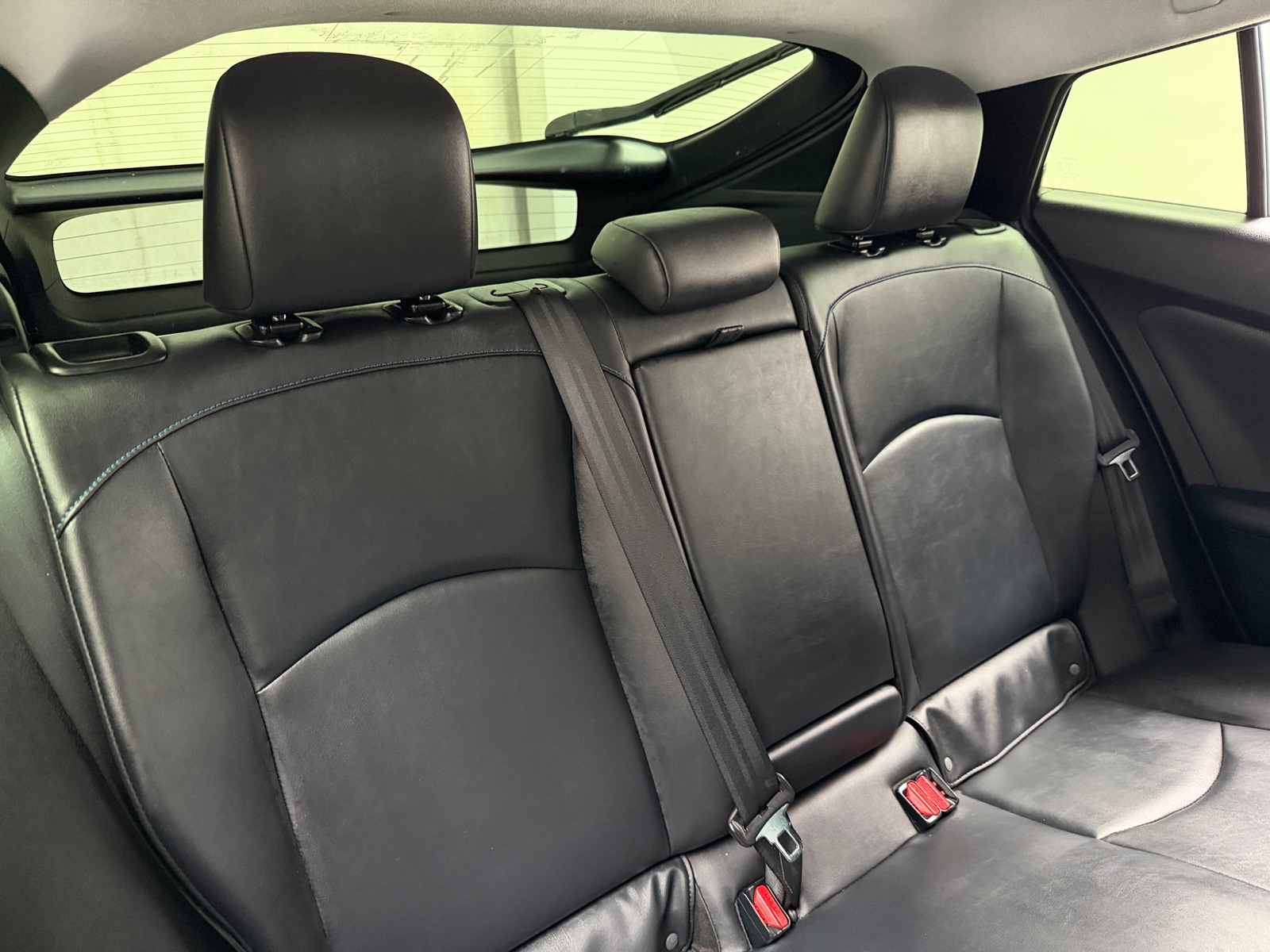 Thumbnail: 2017 Toyota Prius - 6