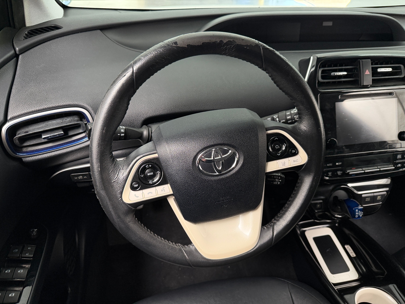 Thumbnail: 2017 Toyota Prius - 5
