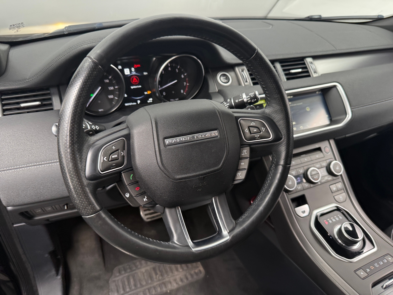 Thumbnail: 2018 Land Rover Range Rover Evoque - 5