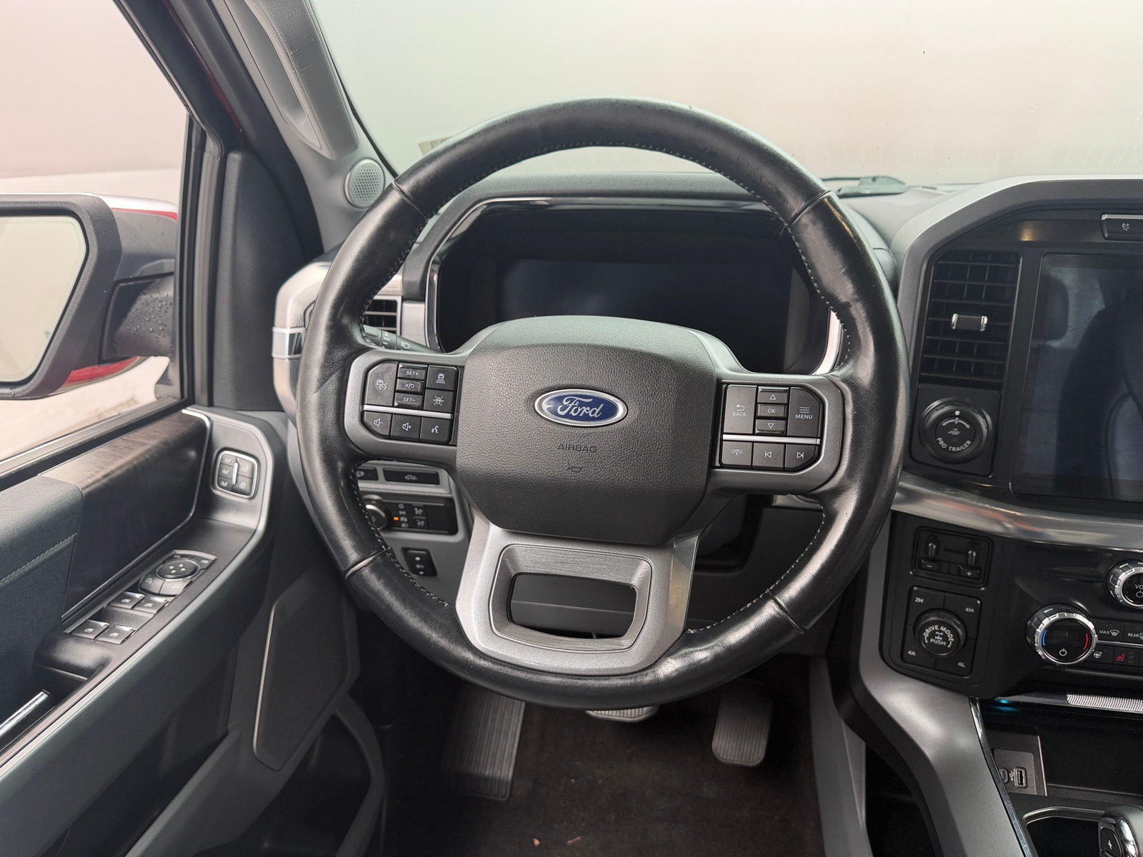 Thumbnail: 2021 Ford Econoline - 4