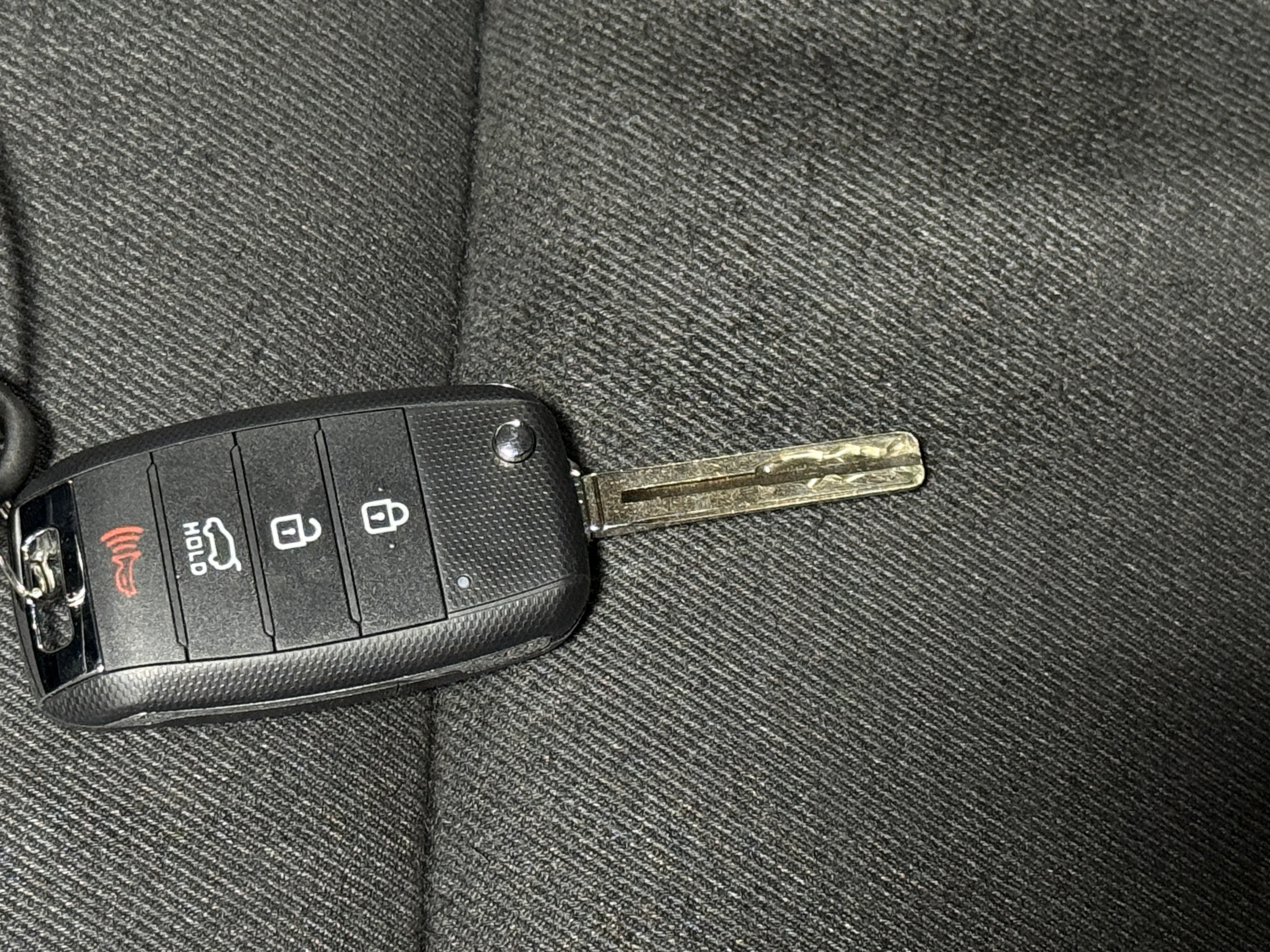 Used 2018 Kia Soul + with VIN KNDJP3A59J7549832 for sale in Pewaukee, WI