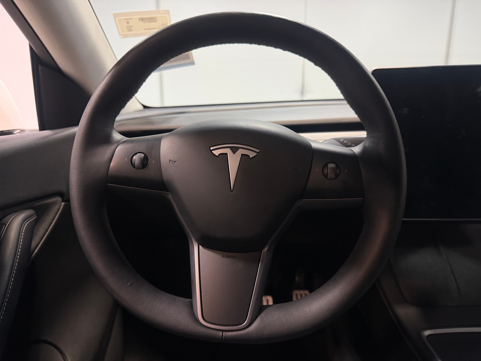 Thumbnail: 2022 Tesla Model Y - 4