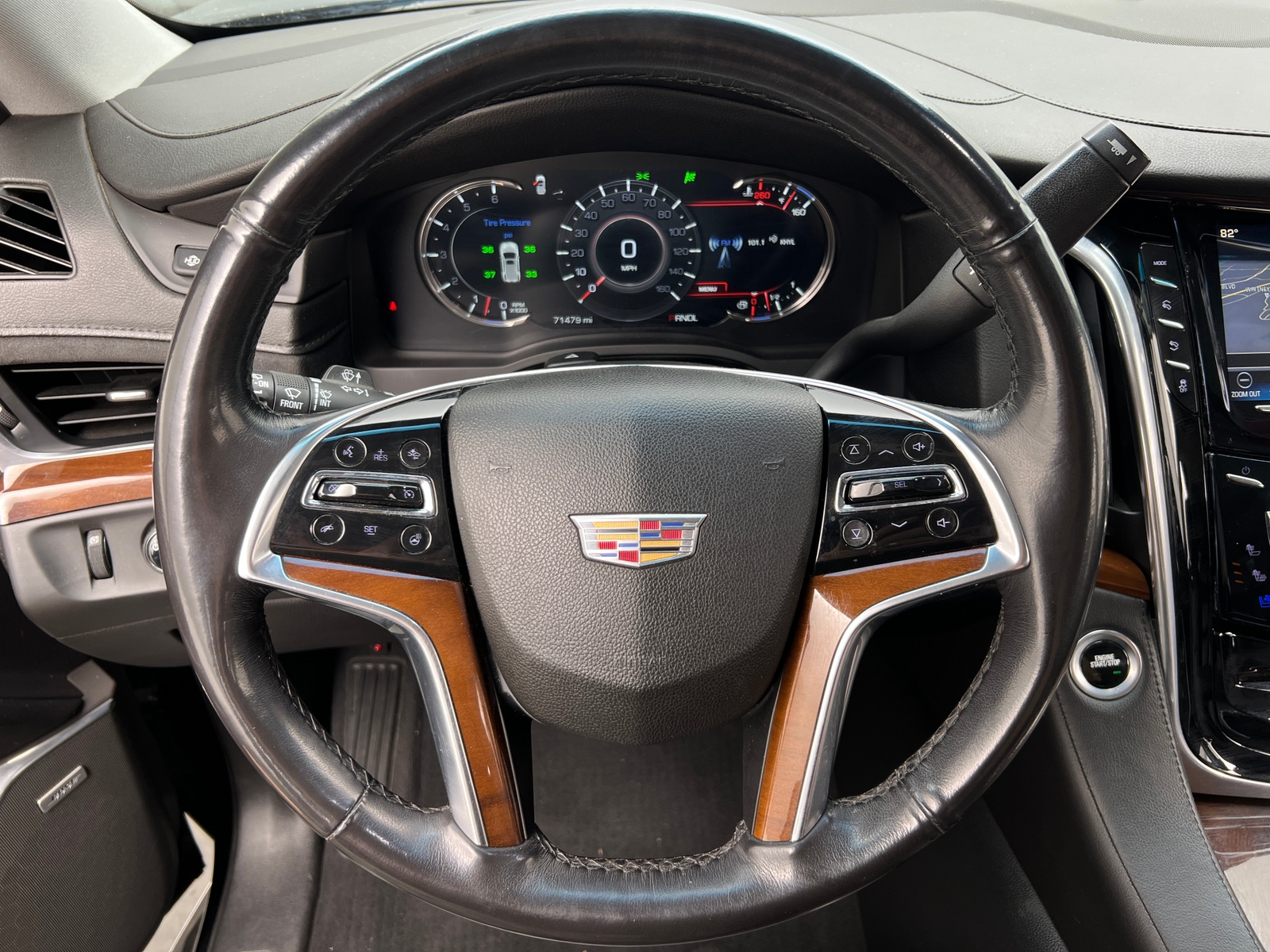 Thumbnail: 2018 Cadillac Escalade - 4