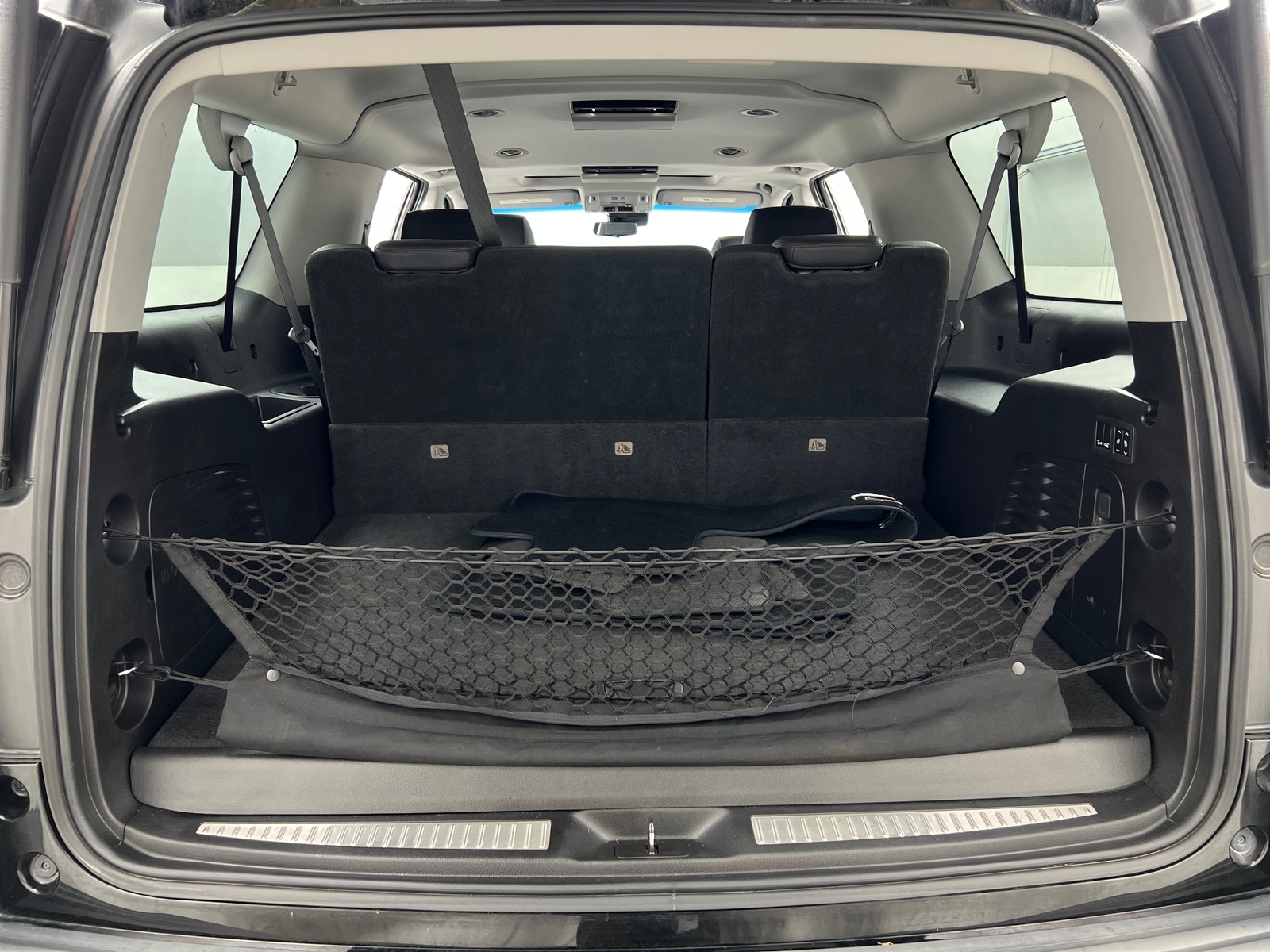 Thumbnail: 2018 Cadillac Escalade - 6