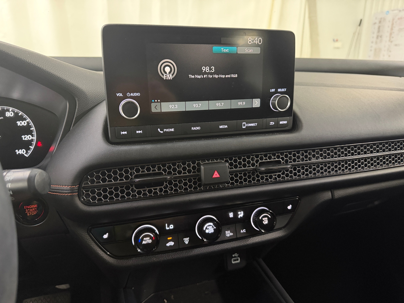 Thumbnail: 2023 Honda HR-V - 4