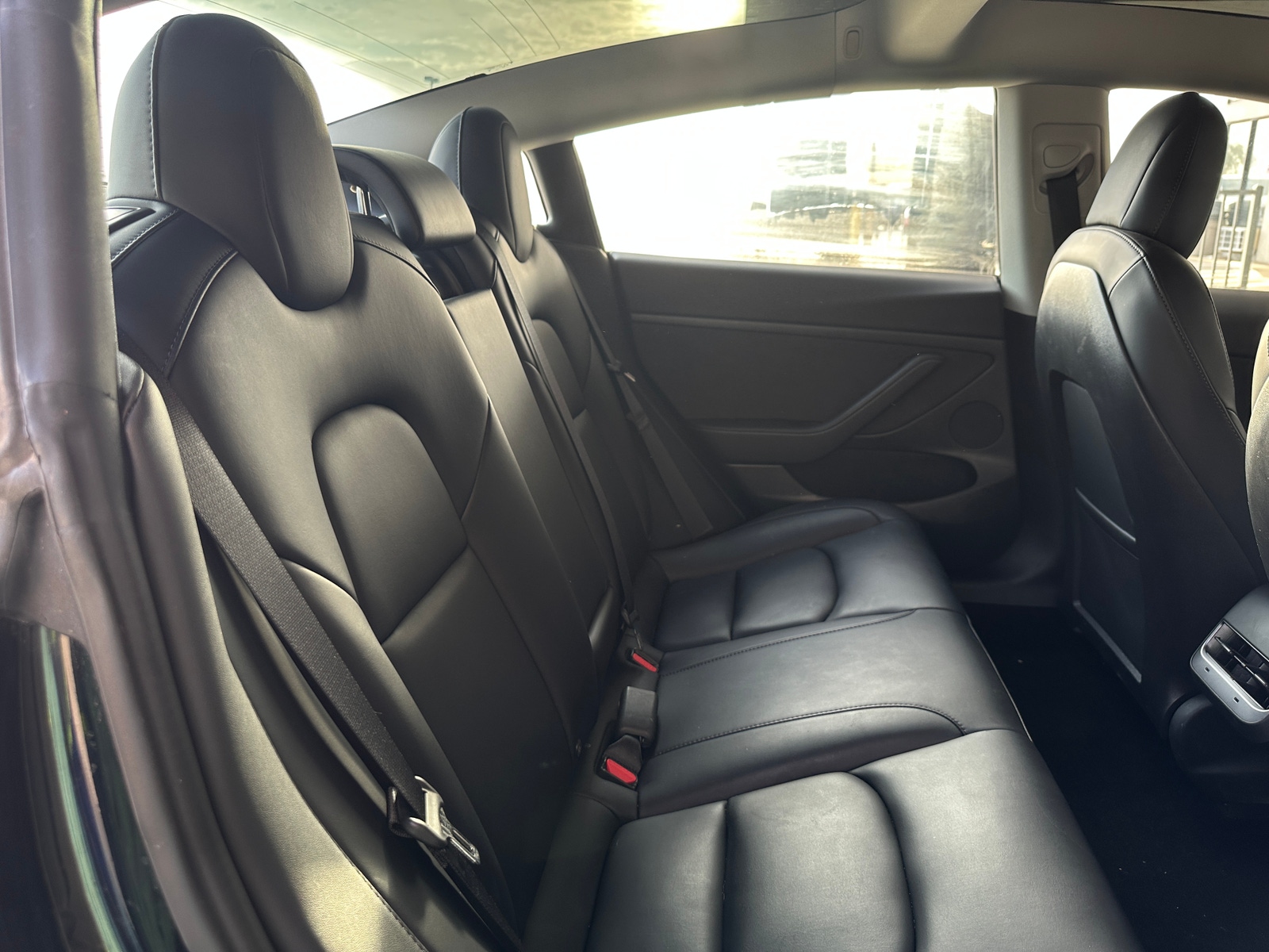 Thumbnail: 2022 Tesla Model 3 - 5