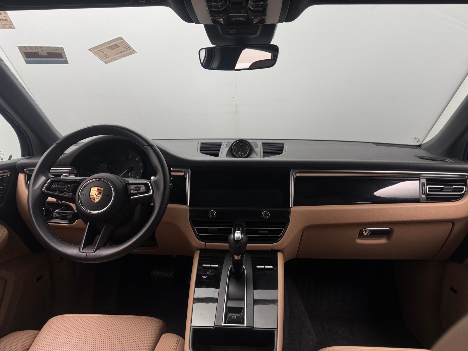 Thumbnail: 2024 Porsche Macan - 3