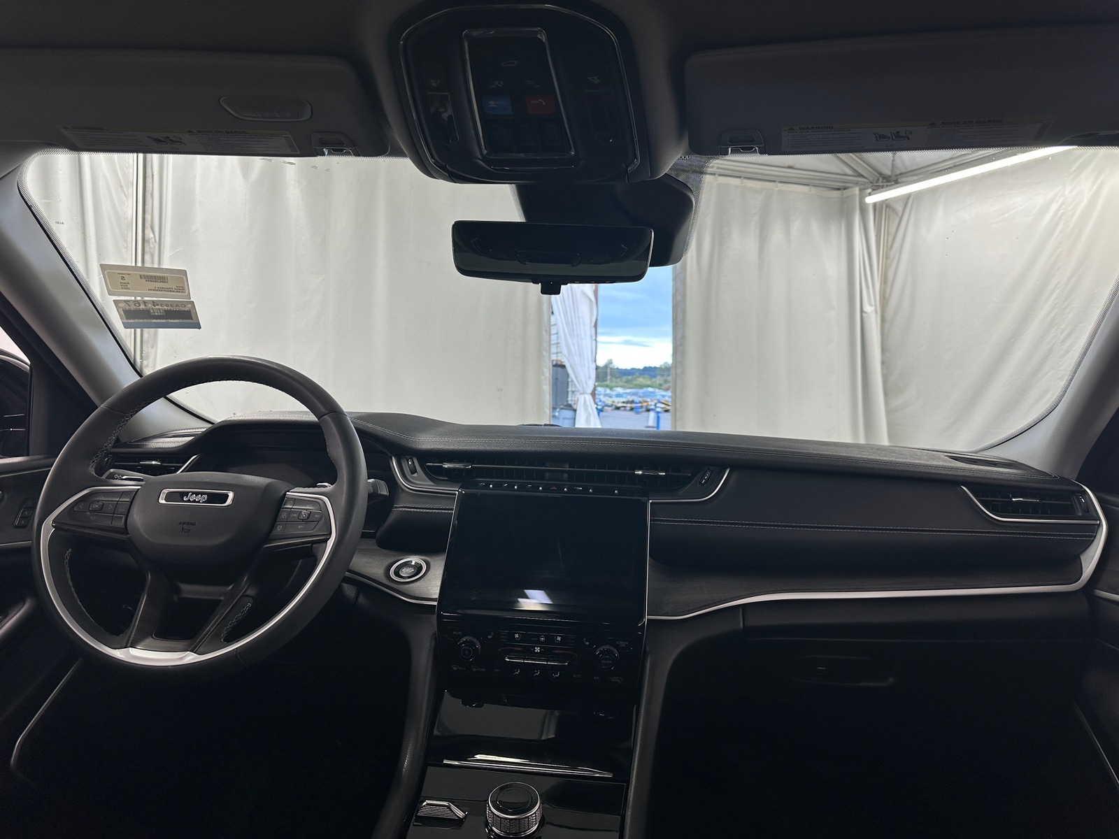 Thumbnail: 2023 Jeep Grand Cherokee L - 2
