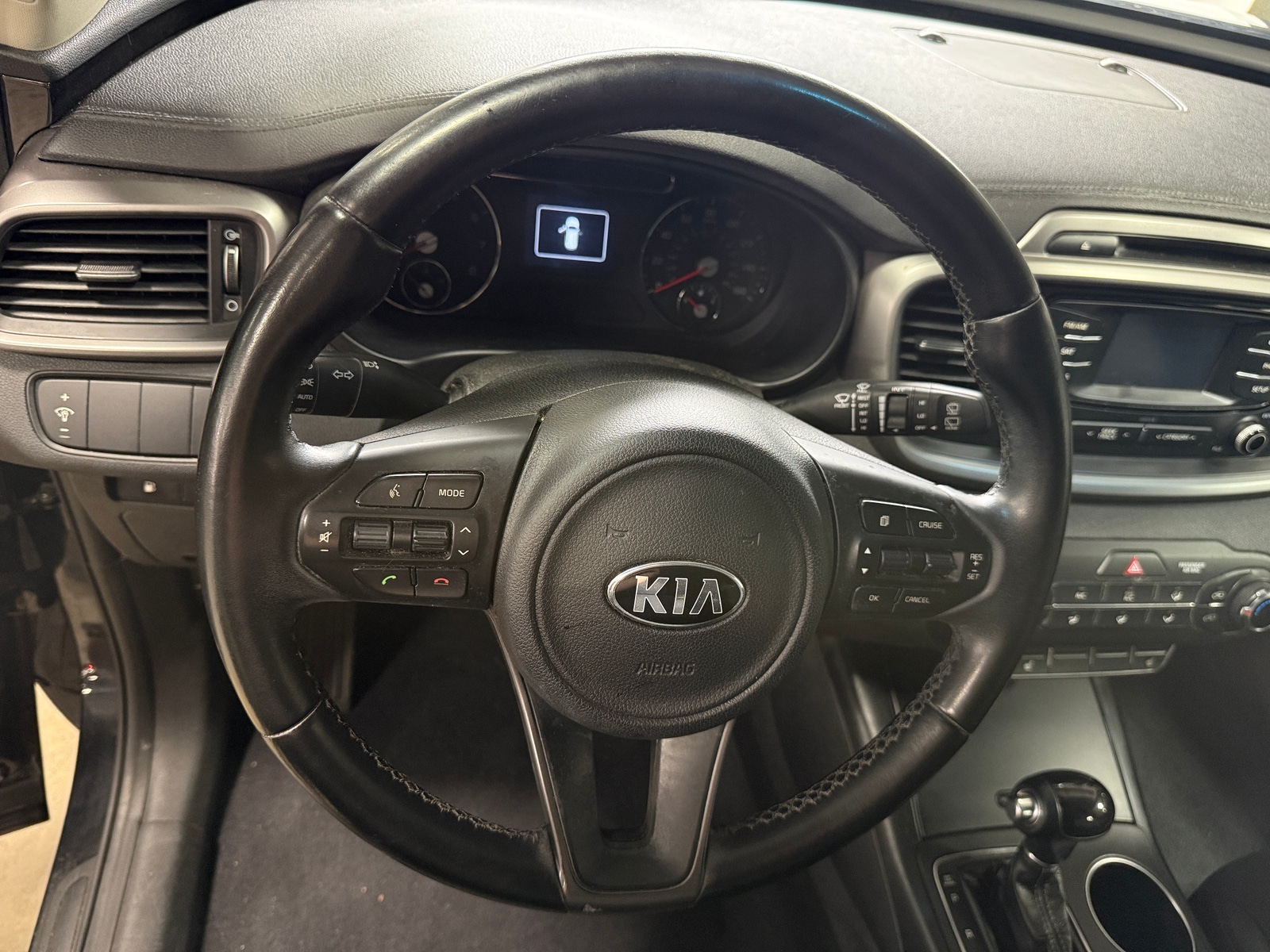 Thumbnail: 2016 Kia Sorento - 5