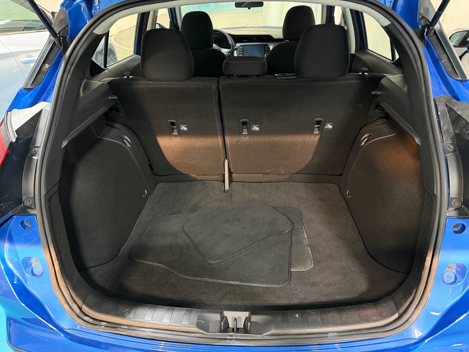 Thumbnail: 2021 Nissan Kicks - 7