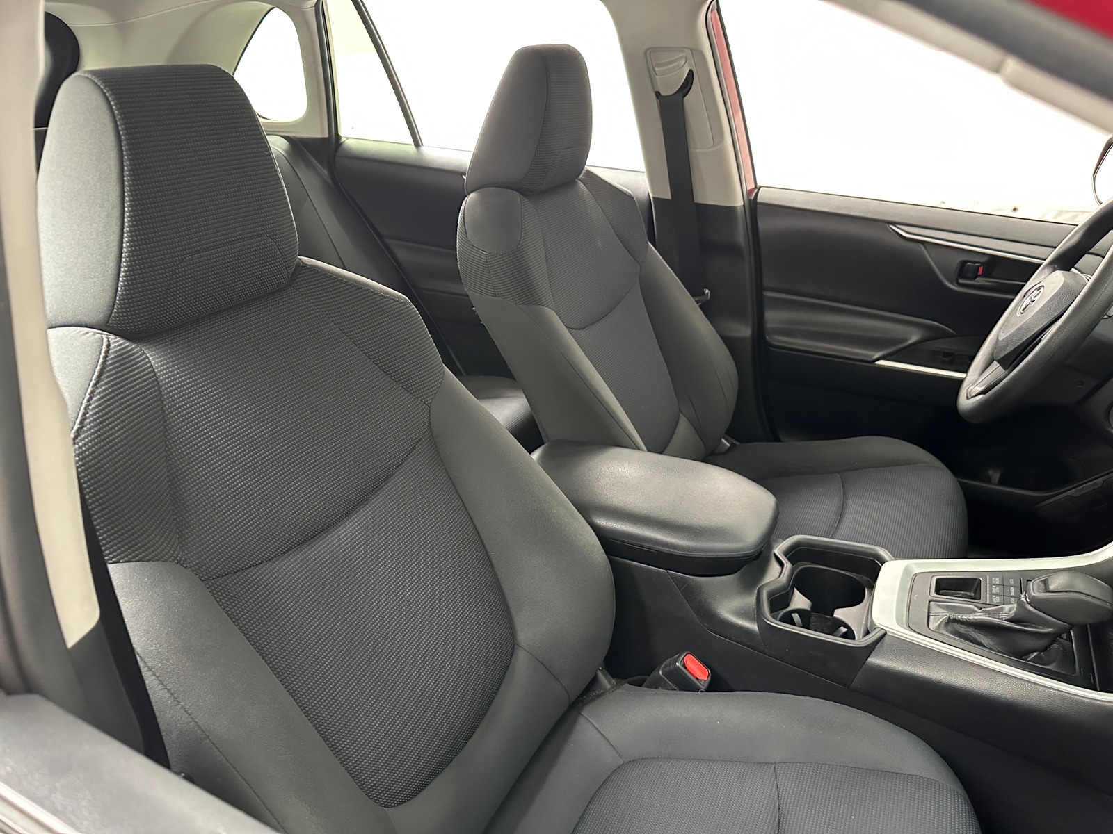 Thumbnail: 2019 Toyota RAV4 - 2
