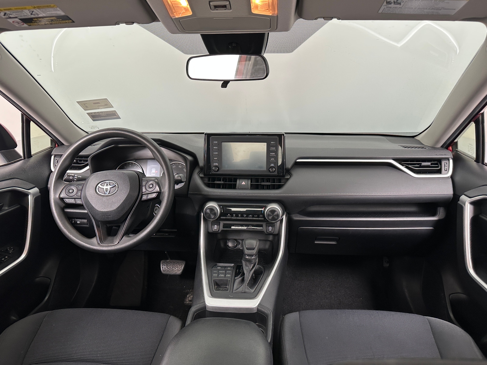 Thumbnail: 2019 Toyota RAV4 - 3