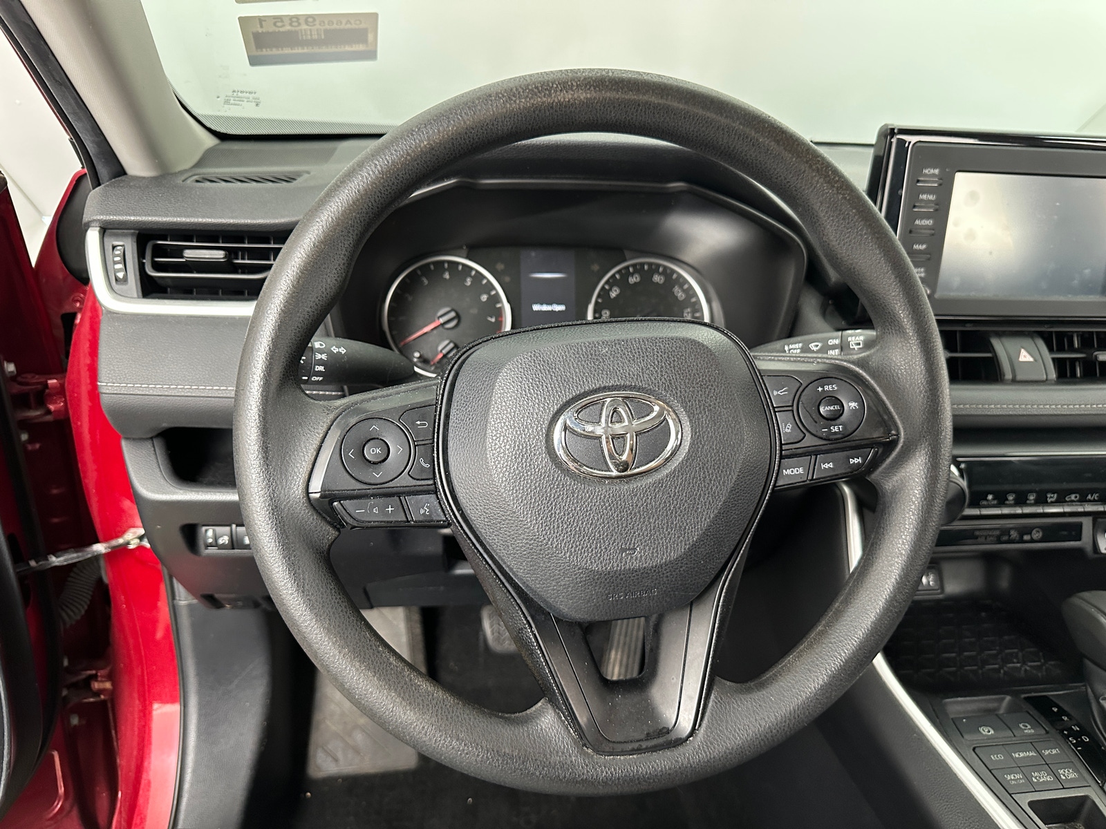 Thumbnail: 2019 Toyota RAV4 - 5