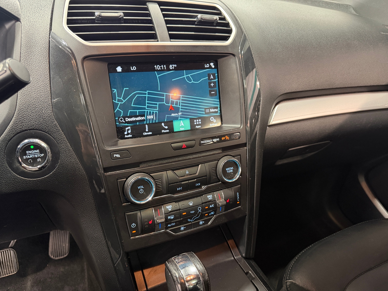 Thumbnail: 2017 Ford Explorer - 3