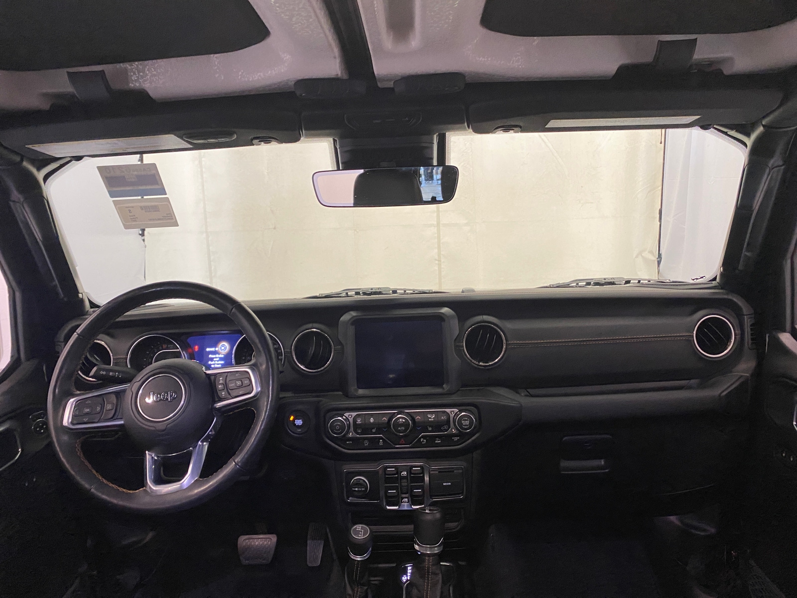 Thumbnail: 2021 Jeep Gladiator - 2