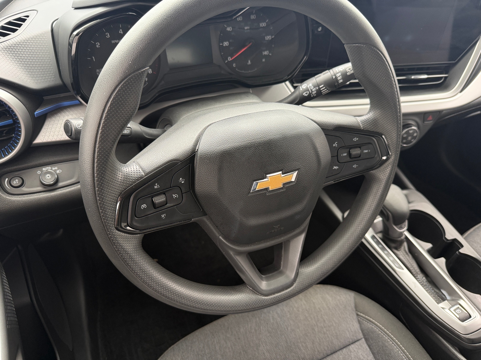 Thumbnail: 2024 Chevrolet Trax - 5
