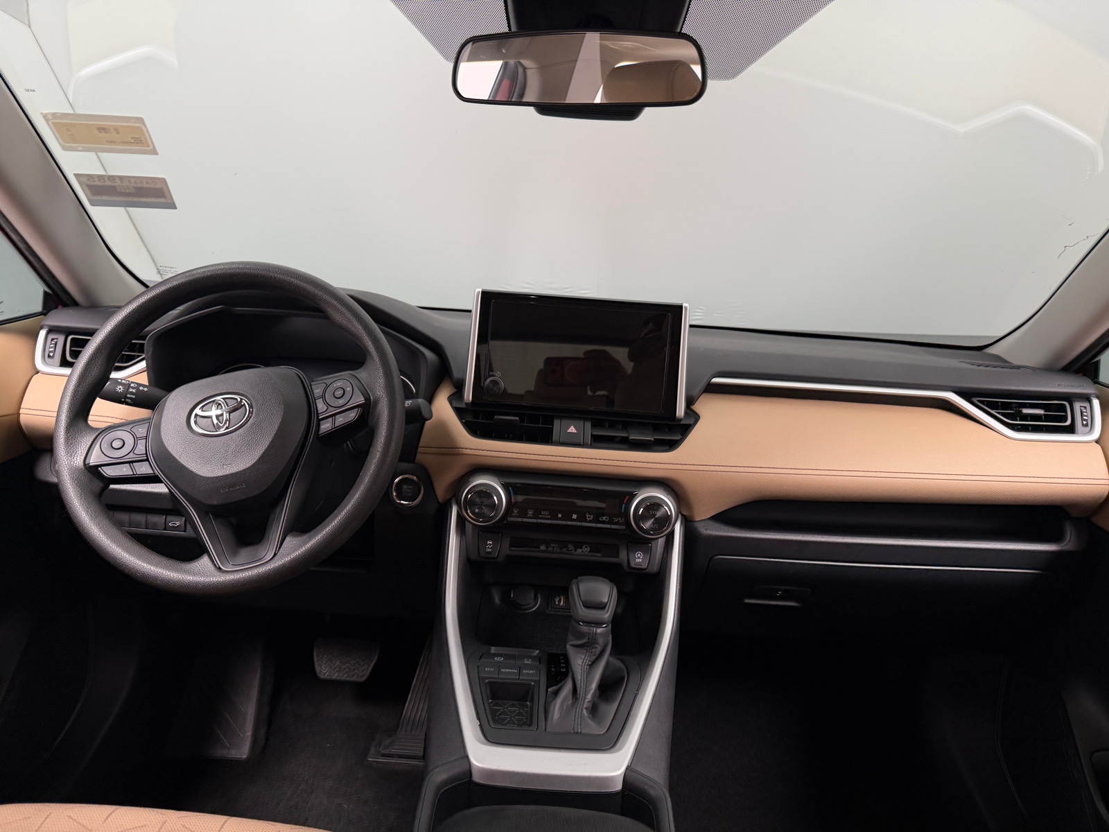 Thumbnail: 2025 Toyota RAV4 - 3