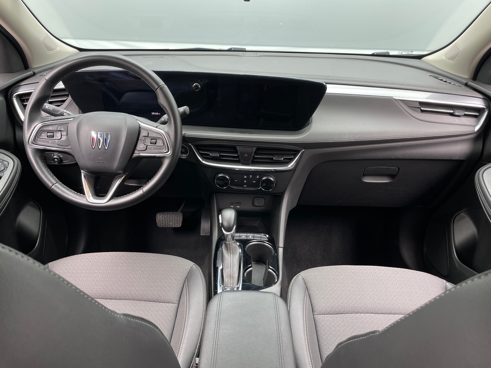 Thumbnail: 2025 Buick Encore GX - 2